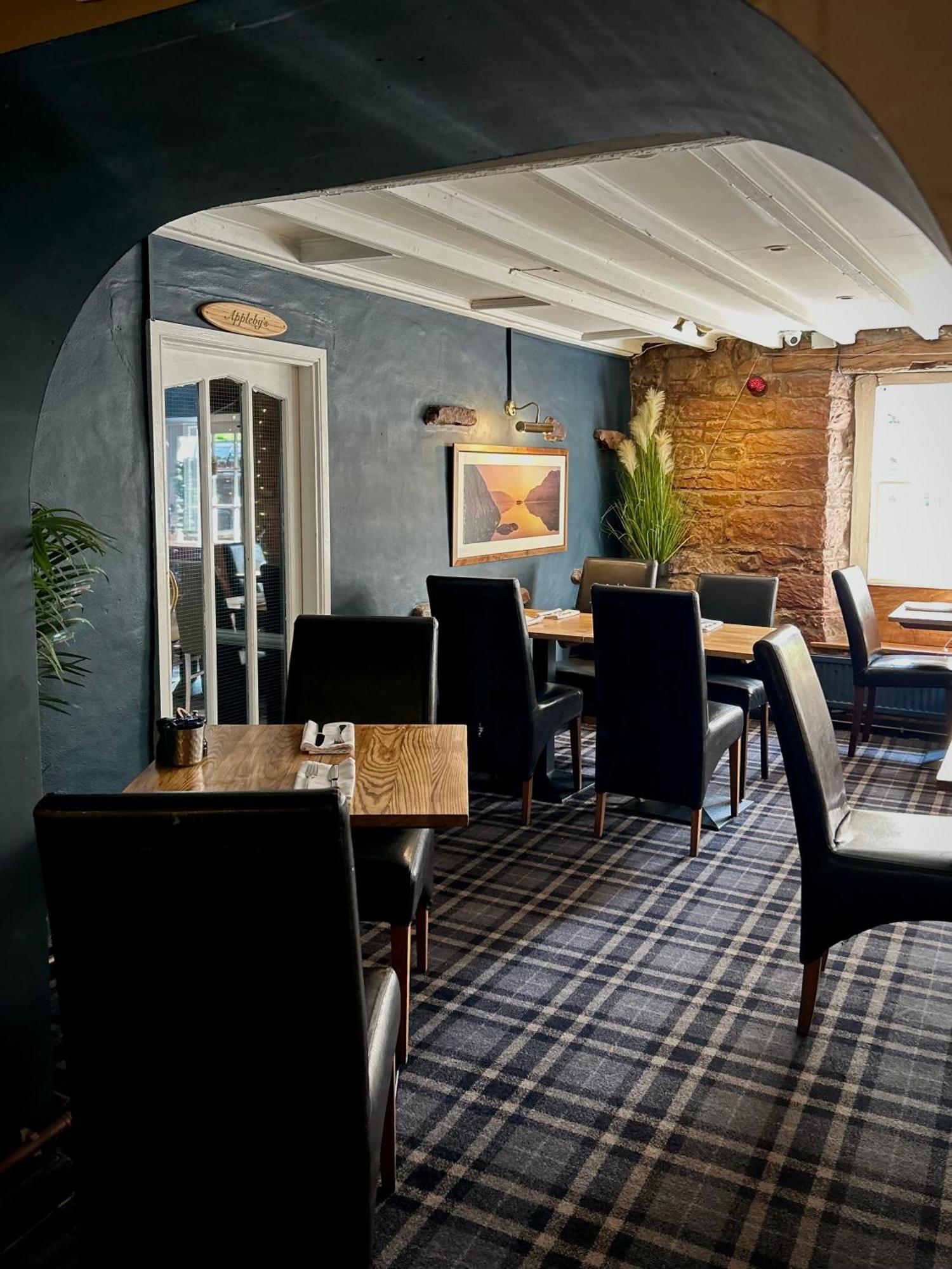 Royal Oak Appleby Hotel Buitenkant foto