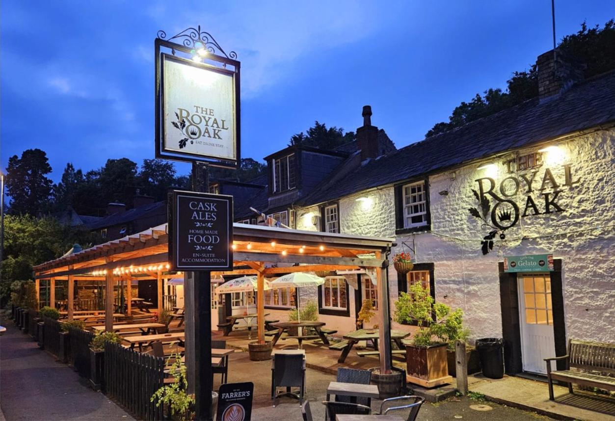 Royal Oak Appleby Hotel Buitenkant foto